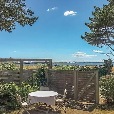 Holiday home Lovely In With Wifi *